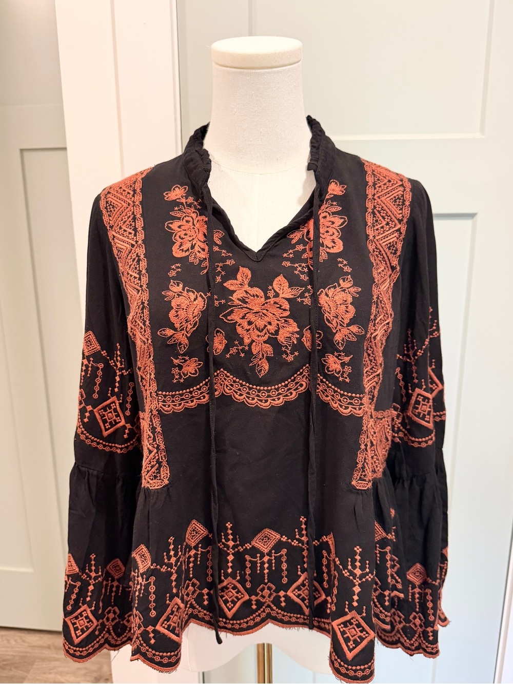 Embroidered Peasant Top Boho Cowgirl Country Medium Festival
